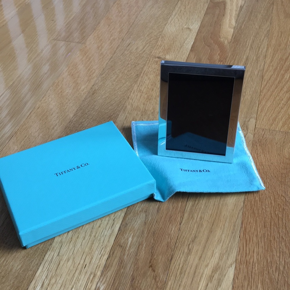 NWB... Tiffany & Co. picture frame